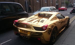 Gold Ferrari 458 Spider Hits London