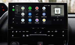 Google Finally Investigating Widespread Android Auto Messaging Bug