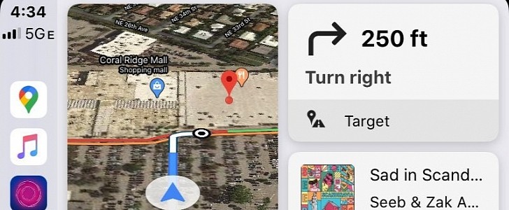 Google Maps on the CarPlay dashboard
