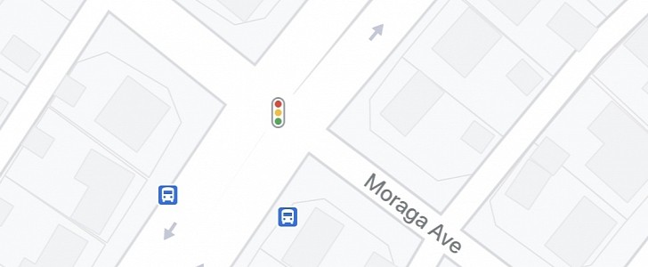 Traffic lights on Google Maps
