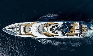 Gorgeous American Superyacht Fetches Nearly $30M After Extensive Refit