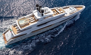 Gorgeous Italian Superyacht Silver Fox Fetches More Than $25 Million