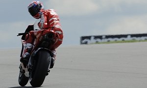 GP News: Rossi Doesn't Enter Strike at Valencia, New Stoner-Ducati Rumors