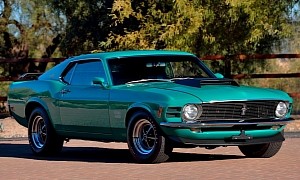 Grabber Green 1970 Ford Mustang Boss 429 Goes for $385K, Makes Select List