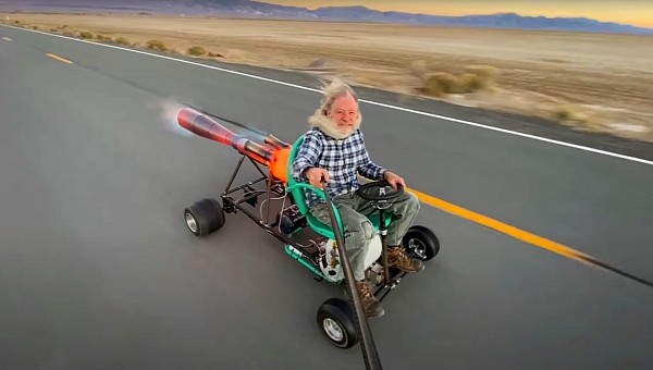 Crazy Rocketman Turns His Grandma's Lawn Chair Into a Gren Rocket Powered by a Valveless Pulsejet Engine
