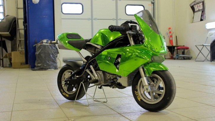 Green chrome wrap for pocket bike from Re-Styling