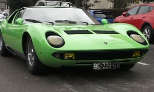 Green Lamborghini Miura Is a Desirable Thing