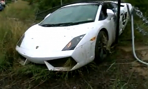 Groom Crashes Hired Lamborghini Gallardo in Australia