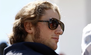 Grosjean Targets F1 Return in 2011