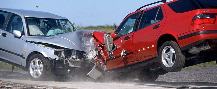 Crash test between two Saab models - for illustration purposes