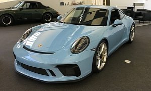 Gulf Blue 2018 Porsche 911 GT3 Touring Package Is a Modern Classic