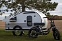 Guy Builds Camper Trailer From Scratch, Tows It With His Moped Like a Boss
