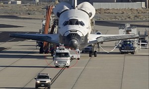 Guy Buys Airstream RV at Auction, Turns Out to Be NASA's Space Shuttle Convoy Command Van