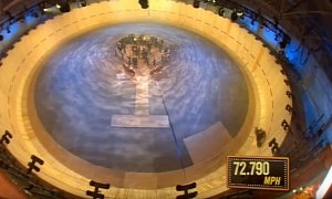 Guy Martin Does 78.15 MPH on the Wall of Death, Smashes World Record