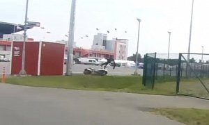 Guy Mauls BMW S1000XR Smashing Stupidly into a Lamp Post