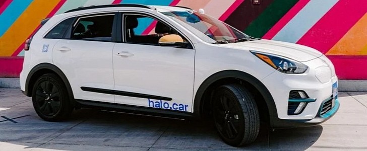 Halo.Car Driverless EV Carshare Delivery