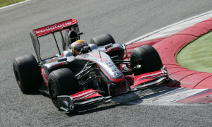 Hamilton Apologizes for Monza Crash