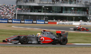 Hamilton, Button Praise Silverstone New Deal