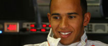 Hamilton Tests New McLaren MP4-26 in the Simulator
