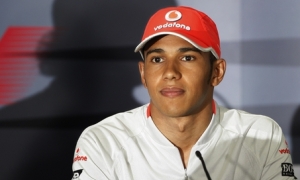 Hamilton Will Come Back Stronger in 2011 - Manager