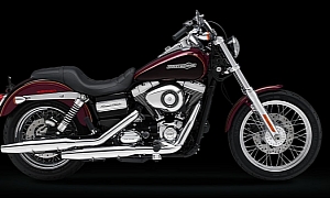 Harley-Davidson 2014 Dyna Super Glide Custom FXDC Arrives