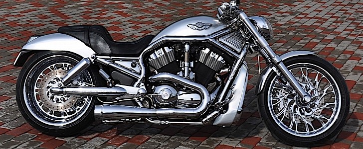 Harley-Davidson Alien