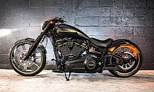 Harley-Davidson Breakout Goes $39,000 Ferrari on Two Wheels, It’s All About Color Play
