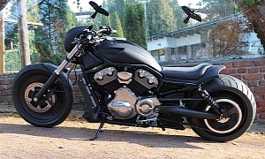 Harley-Davidson “Dark Knight” Is Not the Typical Batman Ride, Fits Right Into the Universe