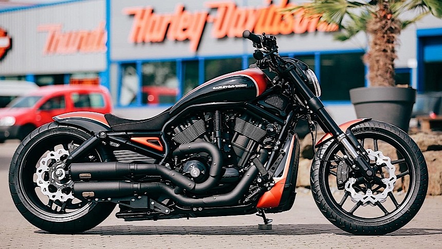 Harley-Davidson Sun Rod with Revolution engine