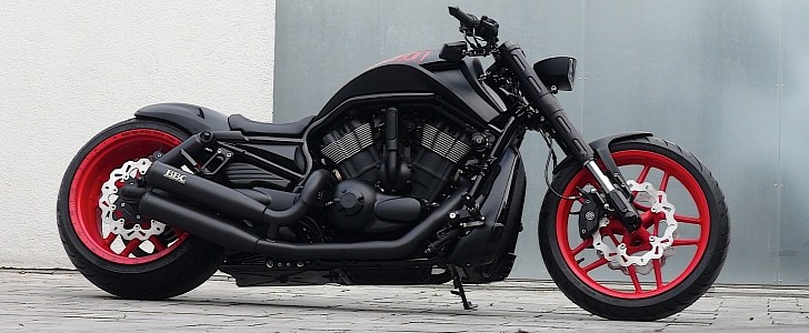 Harley-Davidson Geo Black 300 Red Matt Rim