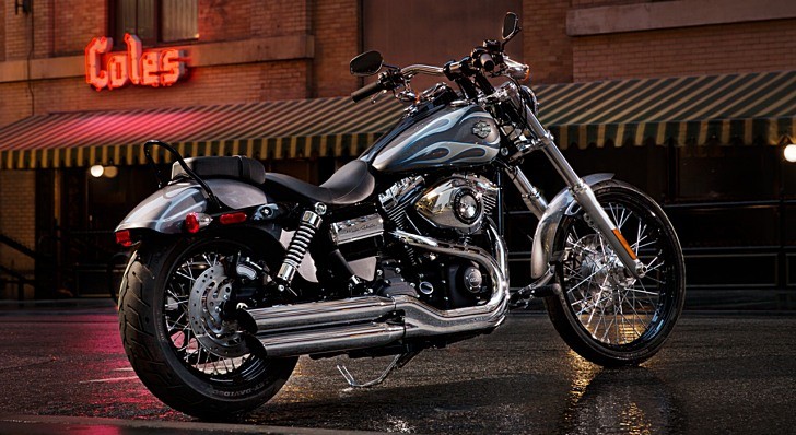  Harley  Davidson  Shows the 2014 Dyna Wide  Glide  FXDWG 