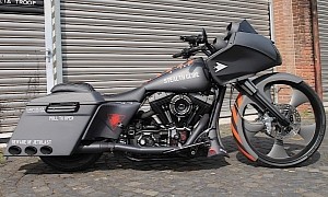 Harley-Davidson Stealth Glide Is a Two-Wheeled F-117 for the Road