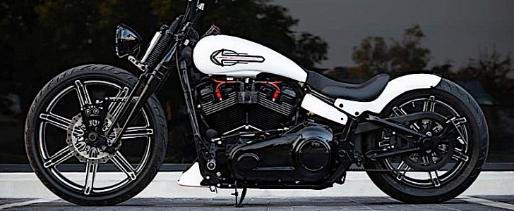 Harley-Davidson Street Bob Springer