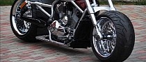 Harley-Davidson V-Rod Uses 260 Rear Wheel for the Front, Looks Hideous