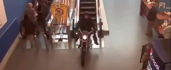 H-D rider fleeing the cops through a Wall-Mart