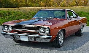 Harvest Flame 1970 Plymouth GTX Is All About Polished Steel Parts