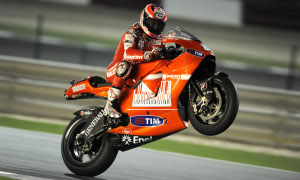 Hayden Praises Ducati for Smoother 2010 Engine