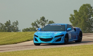 Hear the 2015 Acura NSX Make Some Track Noise