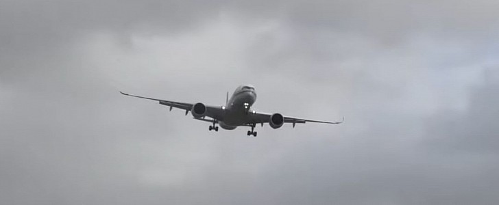 Heathrow Landings during Eunice Storm
