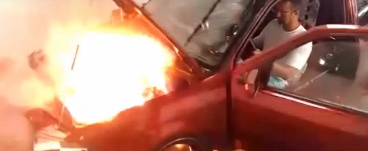 Turbo Volkswagen Gol Engine Block Explodes on the Dyno