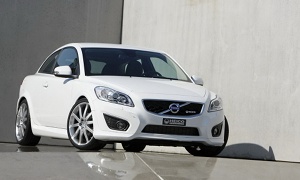 Heico Gently Touches the Volvo C30