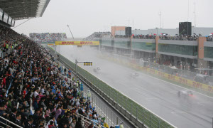 Heidfeld Complains About Worst Conditions Ever in Korea
