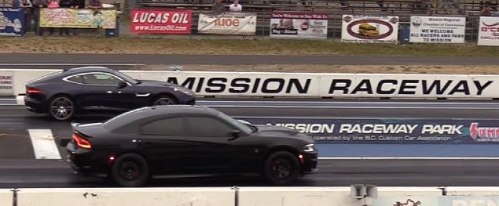 Hellcat vs. Jaguar F-Type R Coupe Drag Race