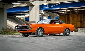 Hemi x Burnt Orange 1970 Dodge Challenger R/T Has the Beloved 426 V8, But There's a Catch