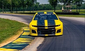 Hendrick Performance 2010 Camaro T/A LSX 454 is the Meanest Camaro Race Car on Earth