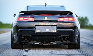 Hennessey Chevrolet Camaro Z/28 Gets Supercharged to 800 Horsepower – Video