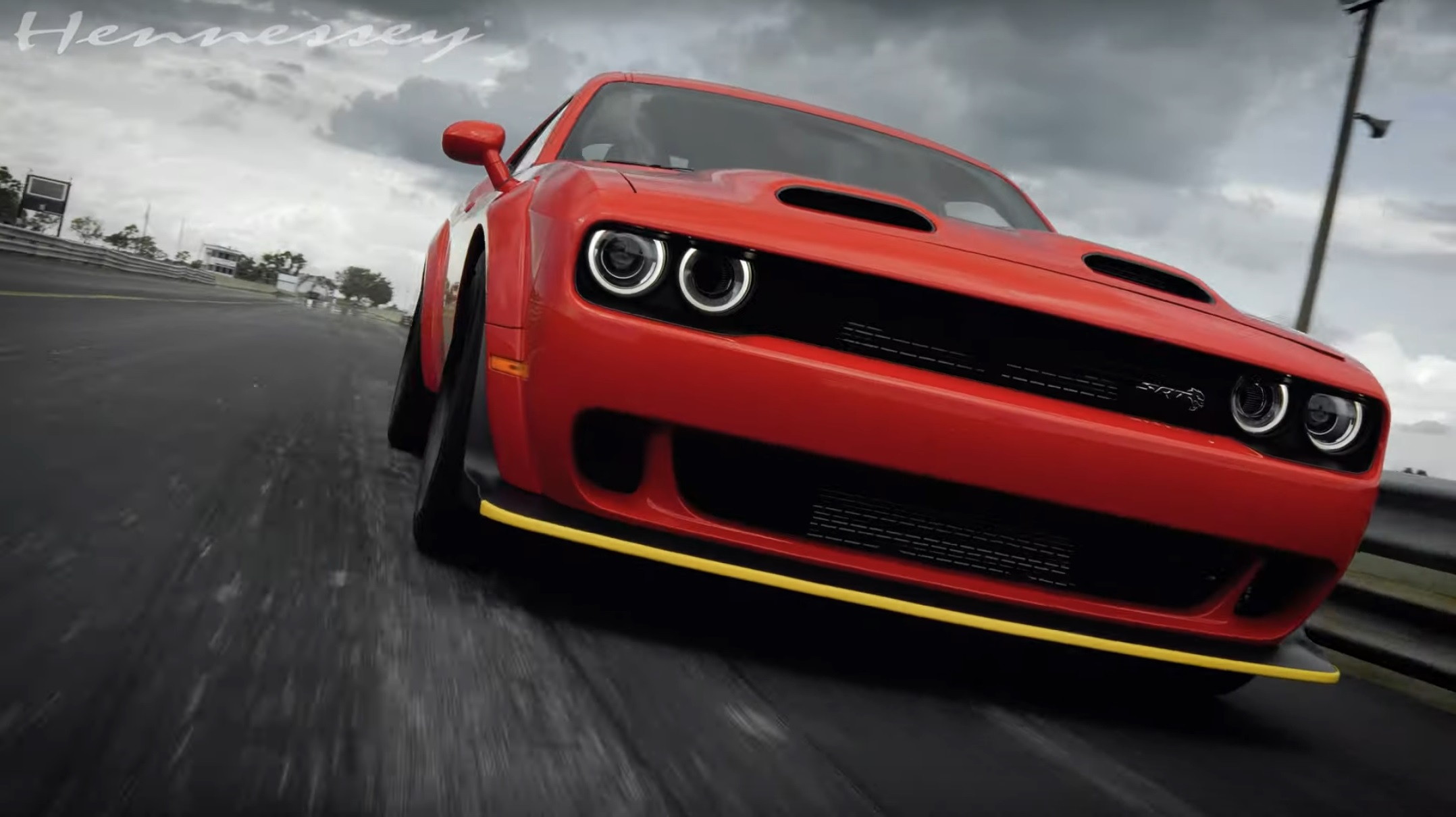Evakuering Rund velfærd Hennessey's 1,035 HP Dodge Challenger Redeye Is a Whining, Blue-Collar  Monster - autoevolution