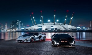 Here's a Couple of 808-HP Lamborghini Sian Hybrids Enjoying the London High-Life