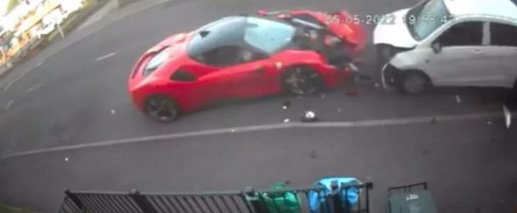 Ferrari SF90 Stradale crashes into row of parked cars in Birmingham, driver flees on foot