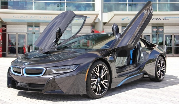 Here’s How Florida Panthers’ Scott Upshall Got His the BMW i8 